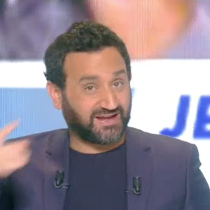 Cyril Hanouna répond au CSA dans l'émission "Touche pas à mon poste" sur C8. Le 23 novembre 2016.