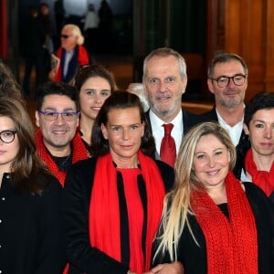 La princesse Stéphanie de Monaco et sa fille Camille Gottlieb participent au déploiement des "Courtepointes" en mémoire des victimes du SIDA, au Musée Océanographique de Monaco, le 28 novembre 2016. © Bruno Bébert / Bestimage