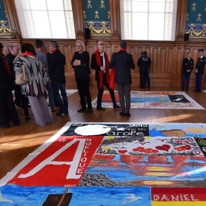 La princesse Stéphanie de Monaco et sa fille Camille Gottlieb participent au déploiement des "Courtepointes" en mémoire des victimes du SIDA, au Musée Océanographique de Monaco, le 28 novembre 2016. © Bruno Bébert / Bestimage