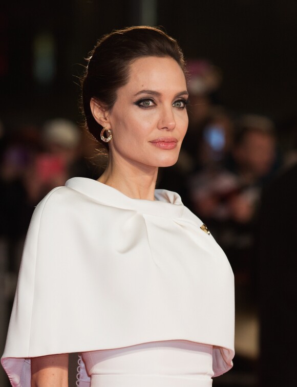 Angelina Jolie lors de la première de son film "Invincible" (Unbroken) à Londres, le 25 novembre 2014.