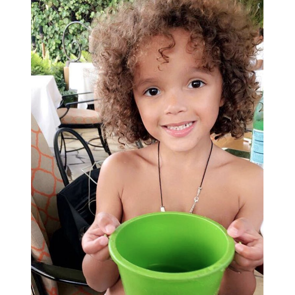 Mariah Carey et ses jumeaux Monroe et Moroccan passent Thanksgiving à Hawai. Photo publiée sur Instagram le 30 novembre 2016