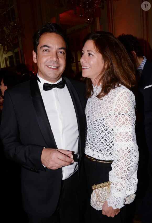 Patrick Cohen et sa femme à la 7ème cérémonie des "Hommes de l'Année GQ" au musée d'Orsay à Paris, le 23 novembre 2016. © Rachid Bellack