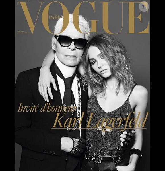 Lily-Rose Depp et Karl Lagerfeld posent pour Vogue Paris et Hedi Slimane (décembre 2016 / janvier 2017).