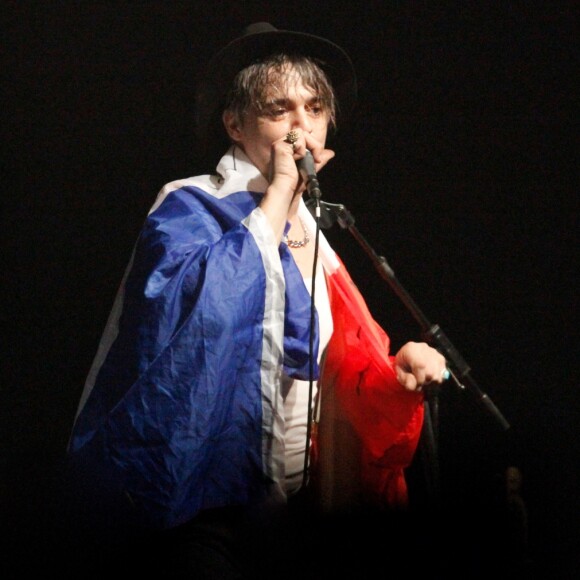 Pete Doherty en concert au Bataclan à Paris le 16 novembre 2016.