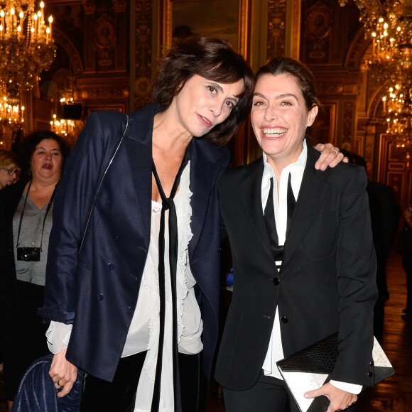 Exclusif - Inès de la Fressange et Daphné Roulier à la soirée des Distinctions de la FIDH (Fédération Internationale des Droits de l'Homme) à l'Hôtel de Ville à Paris, le 6 décembre 2016. © Guirec Coadic/Bestimage