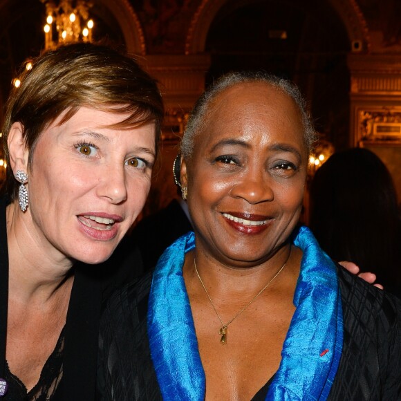 Exclusif - Maïtena Biraben et Barbara Hendrix à la soirée des Distinctions de la FIDH (Fédération Internationale des Droits de l'Homme) à l'Hôtel de Ville à Paris, le 6 décembre 2016. © Guirec Coadic/Bestimage