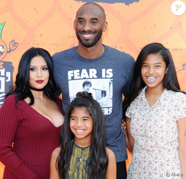 Kobe Bryant, Vanessa Laine Bryant et leurs filles Natalia Diamante et Gianna Maria-Onore aux Kids' Choice Sports Awards, à Los Angeles, le 14 juillet 2016.