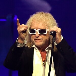 Exclusif - Michel Polnareff lors de son concert à la patinoire de Mériadeck à Bordeaux, le 30 novembre 2016. © Patrick Bernard-Quentin Salinier/Bestimage