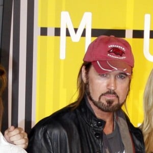 Braison Cyrus, Tish Cyrus, Noah Cyrus, Billy Ray Cyrus et Brandi Glenn Cyrus - Soirée des MTV Video Music Awards à Los Angeles le 30 aout 2015.