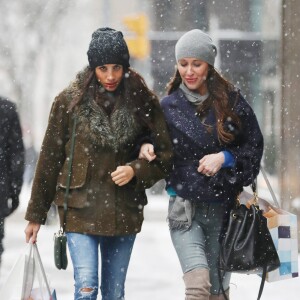 Meghan Markle fait du shopping sous la neige avec une amie à Toronto le 11 décembre 2016