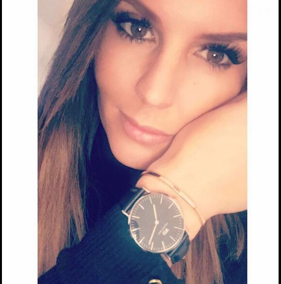 Amélie Neten fait la promotion d'une montre sur Instagram, décembre 2016