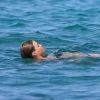 La mannequin et actrice Ruby Rose passe ses vacances avec des amies sur un yacht à Ibiza. Le 3 août 2015