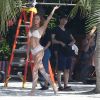 Josephine Skriver participe à un photoshoot pour Victoria's Secret près de Miami, le 13 décembre 2016.