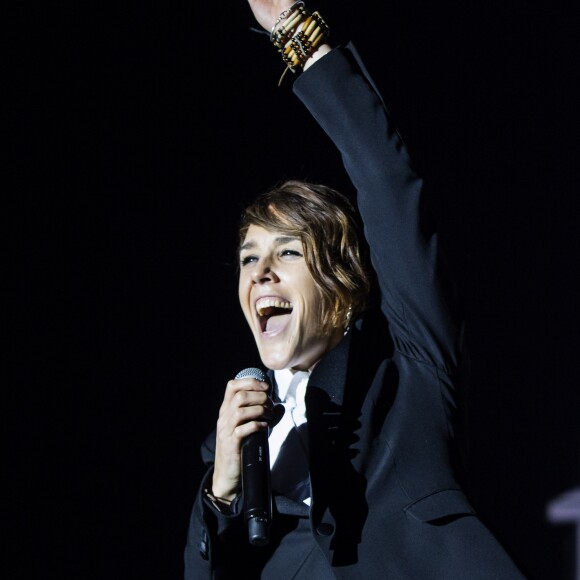 La chanteuse Zaz en concert au Max-Schmeling-Halle à Berlin, le 13 décembre 2016.