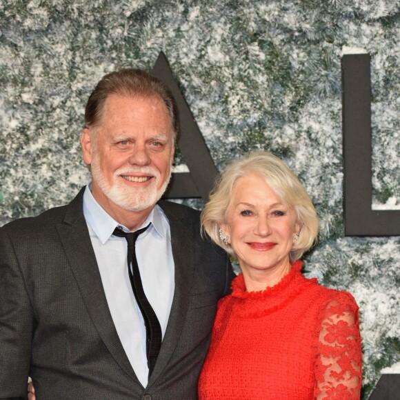 Dame Helen Mirren et son mari Taylor Hackford lors de la première européenne de ''Beauté cachée'' (Collateral Beauty) au The Vue West End, Leicester Square à Londres le 15 décembre 2016.
