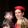 Charlotte Casiraghi et son fils Raphaël - La famille princière de Monaco au balcon lors de la Fête Monégasque à Monaco, le 19 novembre 2016. © Bruno Bebert/Dominique Jacovides/Bestimage