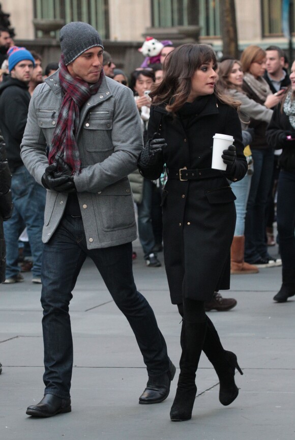 Dean Geyer, Lea Michele sur le Tournage de la serie "Glee" a New York, le 18 novembre 2012.