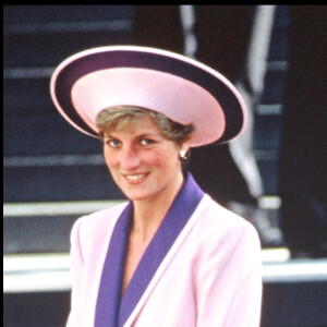 ARCHIVES - LA PRINCESSE LADY DIANA ET SES ENFANTS LE PRINCE WILLIAM ET LE PRINCE HARRY D' ANGLETERRE A LA CATHEDRALE DE ST PAULS A LONDRES EN 1990