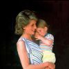 ARCHIVES - LA PRINCESSE LADY DIANA ET SON FILS LE PRINCE HARRY A PALMA DE MAJORQUE RECUS PAR LA FAMILLE ROYALE D' ESPAGNE EN 1986