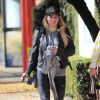 Hilary Duff à la sortie de son cours de gym à Studio City, le 16 décembre 2016