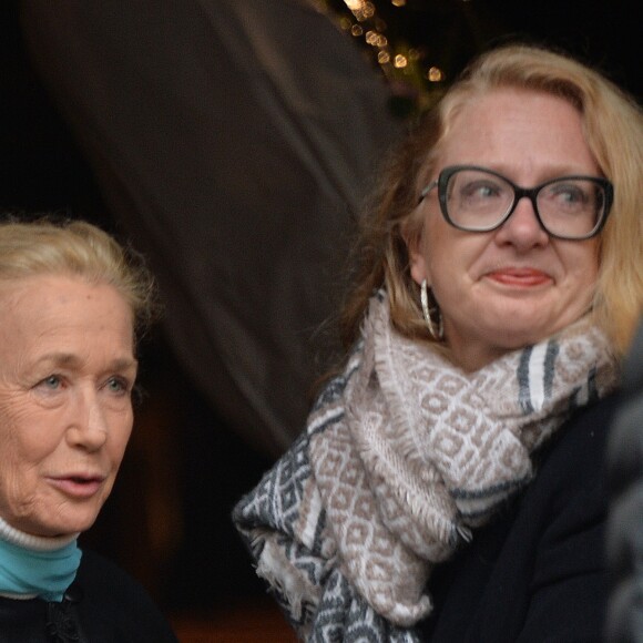 Exclusif - Brigitte Fossey aux obsèques de Marcelle Feuillade (mère de Brigitte Fossey) en l'Eglise de Notre Dame de Boulogne Billancourt le 23 décembre 2016.
