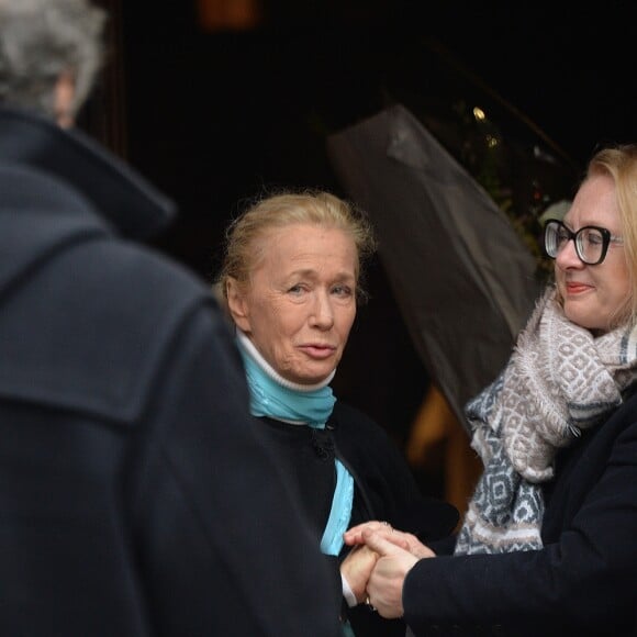 Exclusif - Brigitte Fossey aux obsèques de Marcelle Feuillade (mère de Brigitte Fossey) en l'Eglise de Notre Dame de Boulogne Billancourt le 23 décembre 2016.