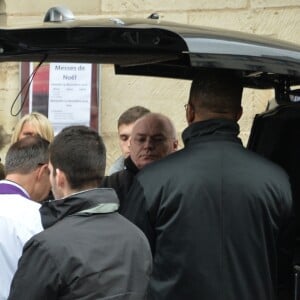 Exclusif - Brigitte Fossey et sa fille Marie aux obsèques de Marcelle Feuillade (mère de Brigitte Fossey) en l'Eglise de Notre Dame de Boulogne Billancourt le 23 décembre 2016.