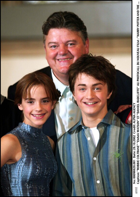 Robbie Coltrane, Emma Watson et Daniel Radcliffe en 2002.