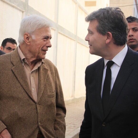 Guy Bedos et Arnaud Montebourg en visite dans la Casbah d'Alger, le 11 décembre 2016.