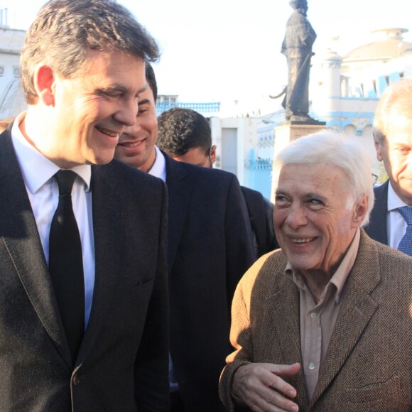 Guy Bedos et Arnaud Montebourg en visite dans la Casbah d'Alger, le 11 décembre 2016.