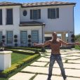 Jeremy Meeks devant sa propriété en Californie (28 septembre 2016).