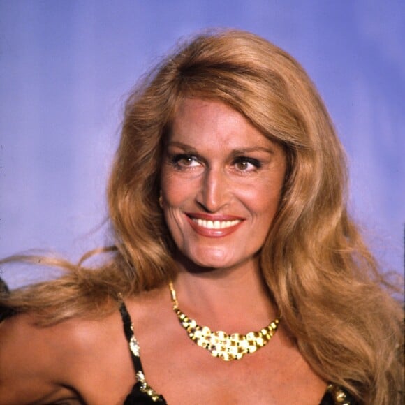 Archives - Portrait de Dalida en 1982