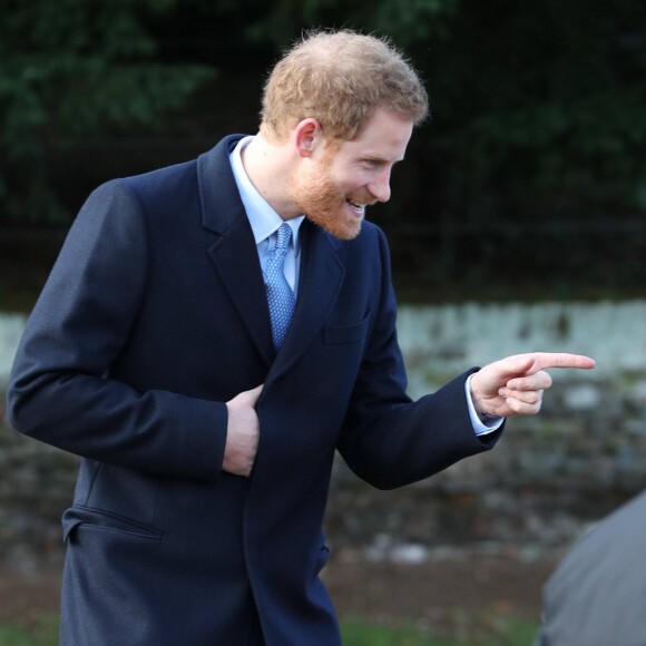 Le prince Harry à Sandringham le 25 décembre 2016 à la sortie de la messe de Noël.