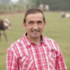 Patrice (52 ans), éleveur de vaches laitières en Pays de la Loire. "L'amour est dans le pré 2017" sur M6. Janvier 2017.