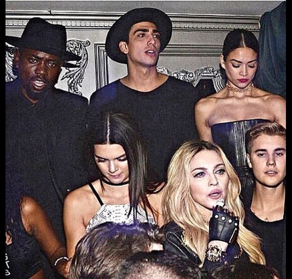 Anthony Alcaraz, candidat des "Anges 9", avec Kendall Jenner, Justin Bieber et Madonna, Instagram, 2016