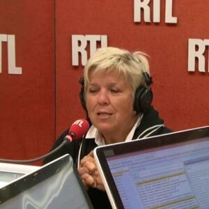 Mimie Mathy invitée de Marc-Olivier Fogiel sur RTL, le 10 janvier 2017