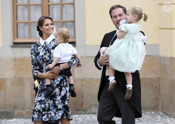 La princesse Madeleine de Suède et son fils le prince Nicolas, Christopher O'Neill et la princesse Leonore lors du baptême du prince Alexander de Suède au palais Drottningholm à Stockholm le 9 septembre 2016.