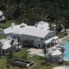 Céline Dion met en vente sa magnifique maison de Jupiter Island, en Floride, pour la somme de 38,5 millions de dollars.