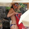 Exclusif - Fergie et son mari Josh Duhamel se baignent à Maui, le 31 décembre 2016.