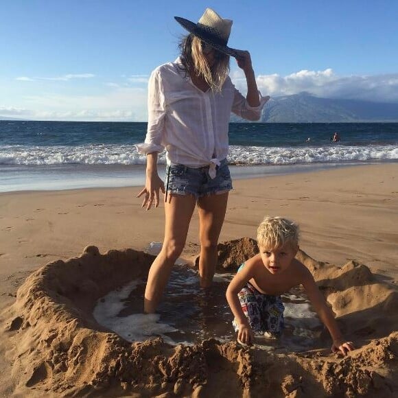 Fergie et son fils Axl à Maui. Hawaï, janvier 2017.
