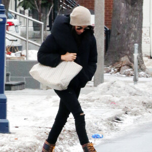 Exclusif - Meghan Markle sort à Toronto le 28 décembre 2016.