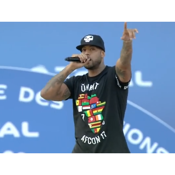 Booba lors du concert d'ouverture de la CAN 2017, le 14 janvier 2017.