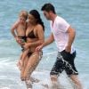 Robin Thicke, sa femme Paula Patton, et leur fils Julian en vacances a Miami, le 28 août 2013. 