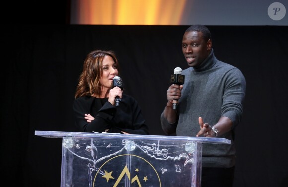 Virginie Guilhaume et Omar Sy - Cérémonie d'ouverture du 20e Festival du film de comédie à l'Alpe d'Huez, le 17 janvier 2017. © Dominique Jacovides/Bestimage