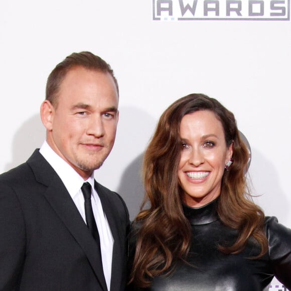 Alanis Morissette et son mari Mario Treadway - 43ème cérémonie annuelle des "American music awards" à Los Angeles le 23 novembre 2015.