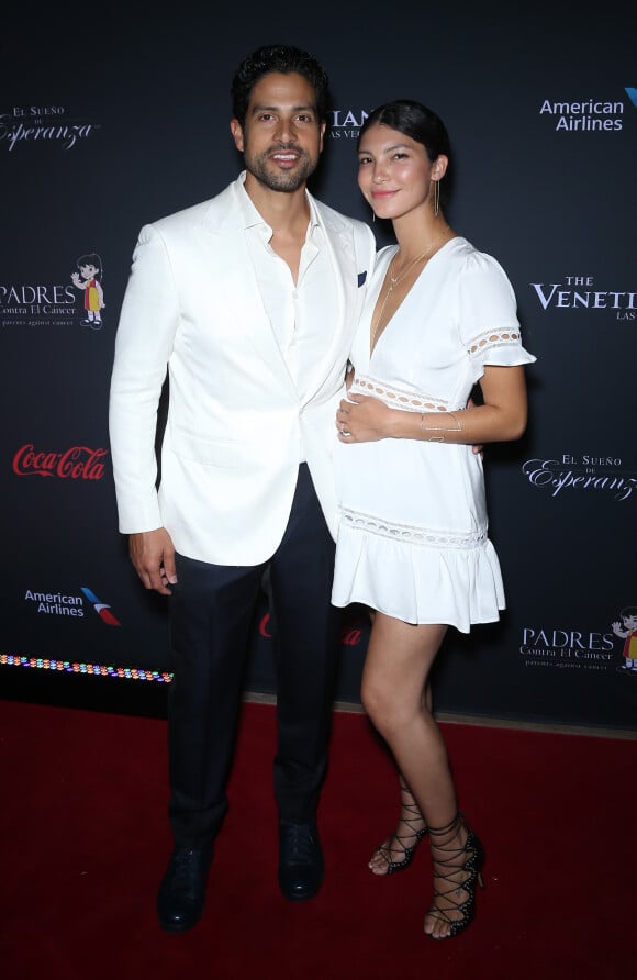 Adam Rodriguez et sa femme Grace Gail à la soirée caritative de Padre Contra El Cancer's 2016 à l'hôtel The Venetian à Las Vegas, le 20 août 2016