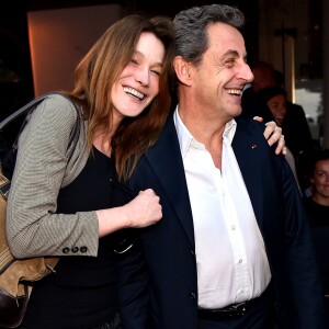 Semi-Exclusif - Nicolas Sarkozy et sa femme Carla Bruni-Sarkozy sont allés diner au restaurant "La Petite Maison" après avoir participé aux Journées d'études du Parti Populaire Européen à l'hôtel Méridien à Nice, le 1er juin 2016. © Bruno Bebert/Bestimage