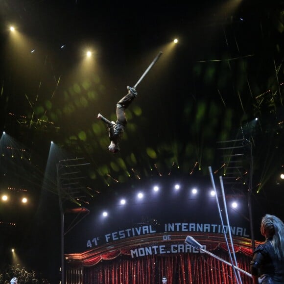 La Troupe Trushin - La famille princière de Monaco lors du 41e Festival International du Cirque de Monte-Carlo, le 20 janvier 2017. © Pool/Frédéric Nebinger Monaco/Bestimage