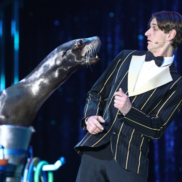 Erwin Frankello (otaries) - La famille princière de Monaco lors du 41e Festival International du Cirque de Monte-Carlo, le 20 janvier 2017. © Pool/Frédéric Nebinger Monaco/Bestimage