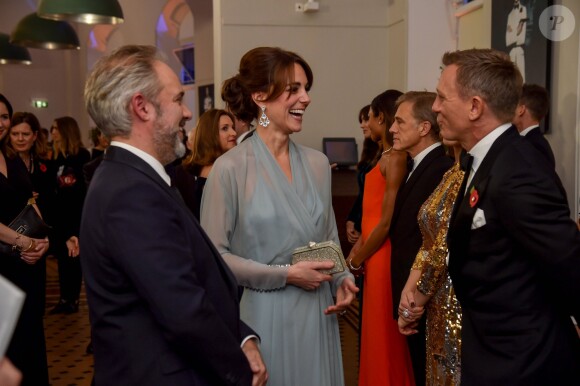 Sam Mendes, Kate Catherine Middleton, duchesse de Cambridge, Christoph Waltz et Daniel Craig - Première mondiale du film "James Bond Spectre" au Royal Albert Hall à Londres. Le 26 octobre 2015.
